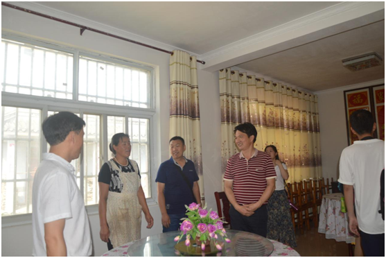 2017090210100558.png blob.png